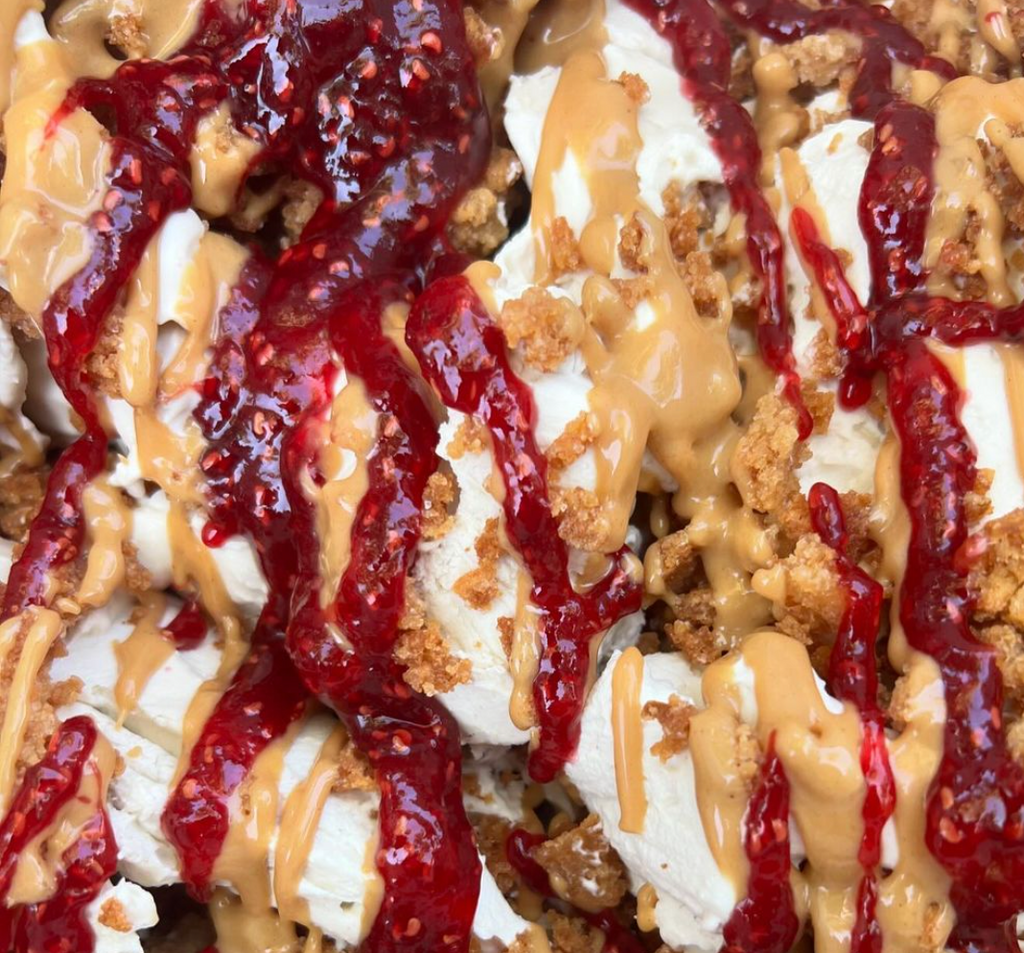 Honey's - Plant-Based Ice Cream: Seasonal PB&J Sandwich